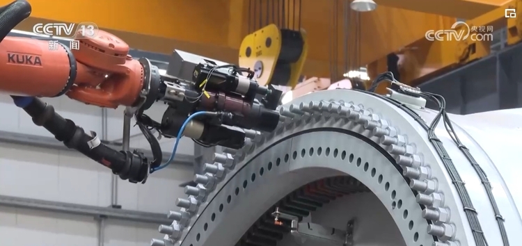 突破技术壁垒!海上直驱风电机组核心技术国产化实现跨越式发展